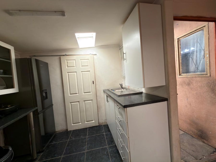2 Bedroom Property for Sale in Delft Western Cape